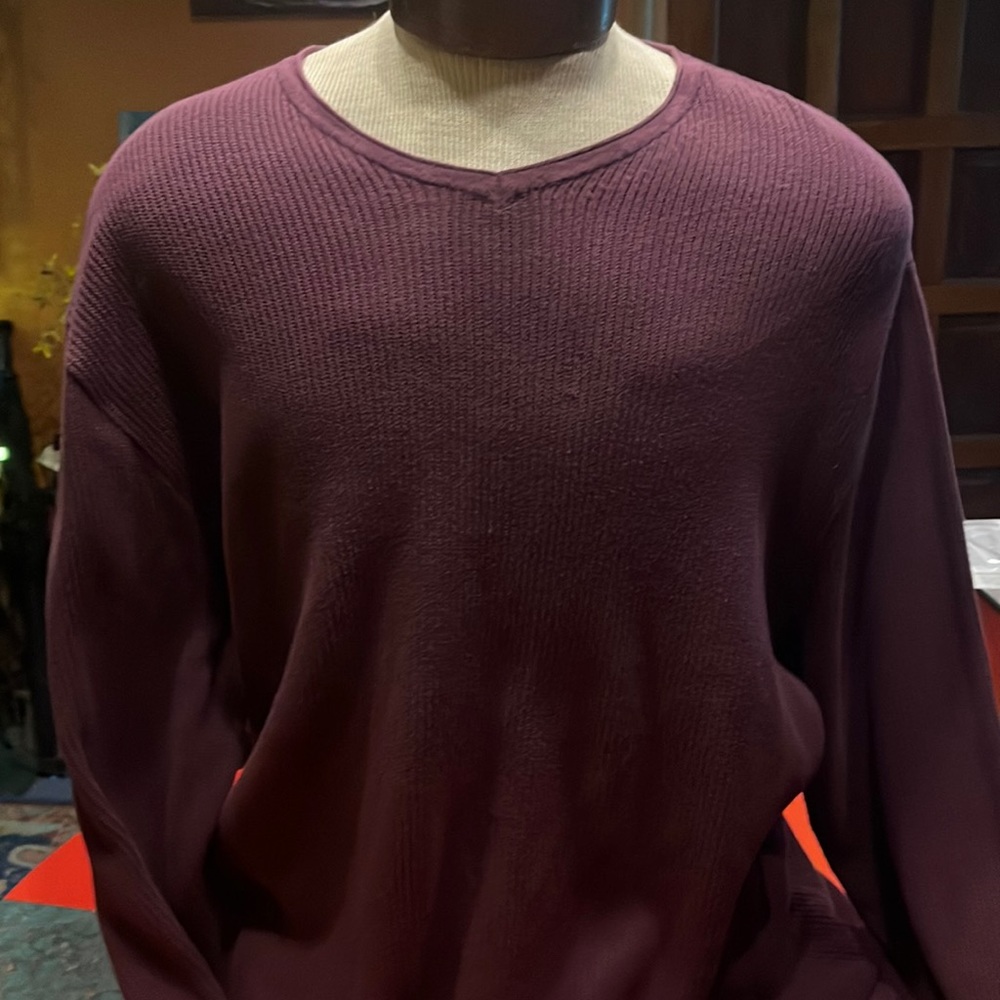 Tommy Bahama Long Sleeve Sweater